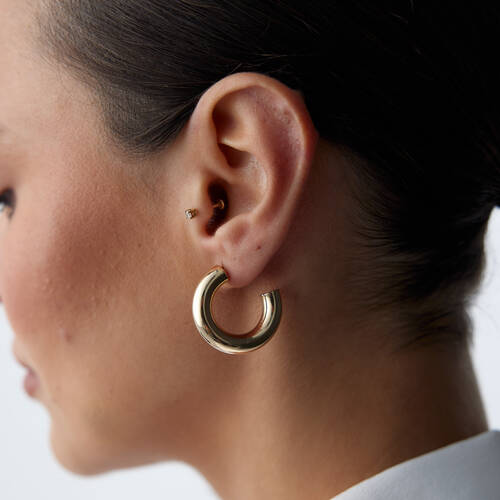 By Golden House - Açık Sosis Halka Küpe