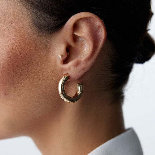 By Golden House - Açık Sosis Halka Küpe (1) By Golden House - Açık Sosis Halka Küpe (1)