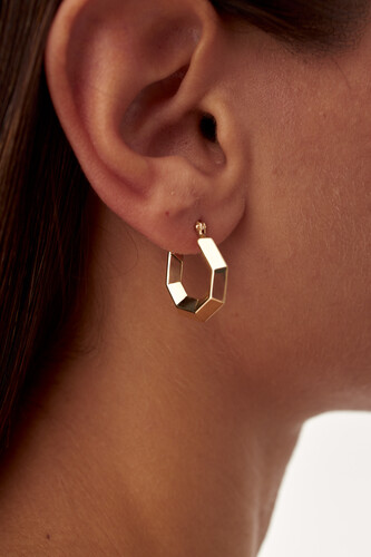 By Golden House - Altıgen Seramik Halka Küpe (1) By Golden House - Altıgen Seramik Halka Küpe (1)