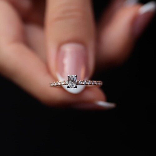 By Golden House - Amelia Pırlanta Yüzük By Golden House - Amelia Pırlanta Yüzük