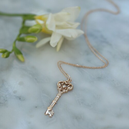 By Golden House - Anahtar Kolye (1) By Golden House - Anahtar Kolye (1)