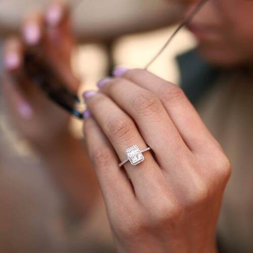 By Golden House - Anniversary Baget Pırlanta Yüzük (1)