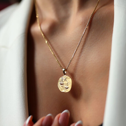 By Golden House - Antik Burç Kolye By Golden House - Antik Burç Kolye