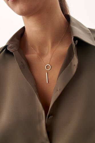 By Golden House - Asansörlü Halka Dekolte Kolye