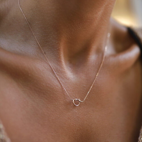 By Golden House - Aşk Düğümü Kolye By Golden House - Aşk Düğümü Kolye