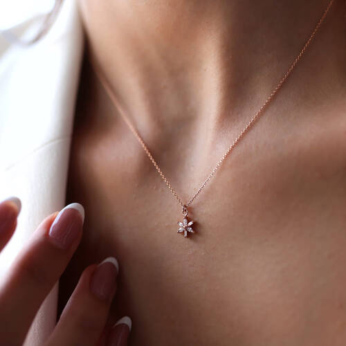 By Golden House - Baget Kartanesi Pırlanta Kolye