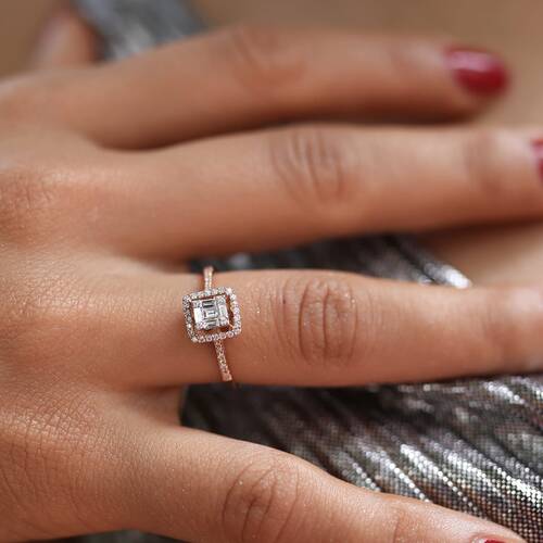 By Golden House - Baget Pırlanta Kare Yüzük