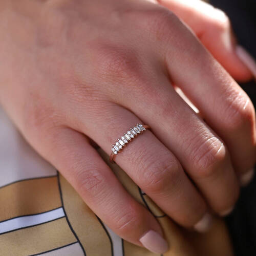 By Golden House - Baget Sıralı Pırlanta Yüzük (1)