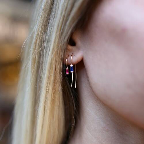 By Golden House - Baget Taşlı Tel Küpe (1)