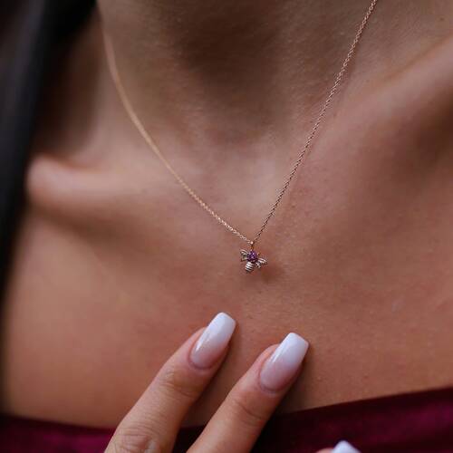 By Golden House - Bal Arısı Kolye