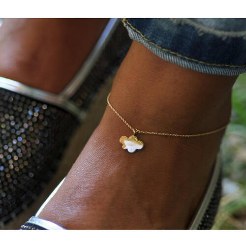 By Golden House - Bulut Halhal