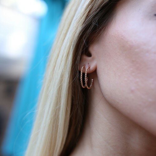 By Golden House - Burgu Küpe