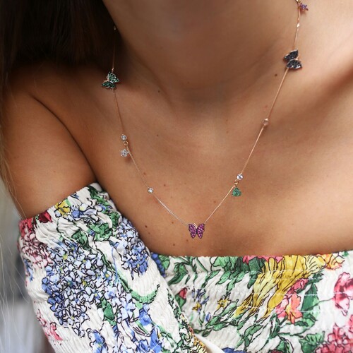 By Golden House - Büyük Boy Kelebek Vadisi Kolye