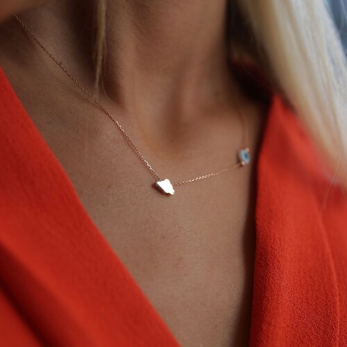 By Golden House - Cam Gözlü Bulut Kolye By Golden House - Cam Gözlü Bulut Kolye