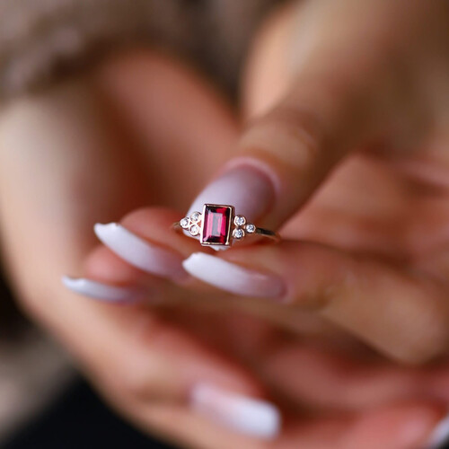 By Golden House - Cherry Pırlanta Yüzük By Golden House - Cherry Pırlanta Yüzük