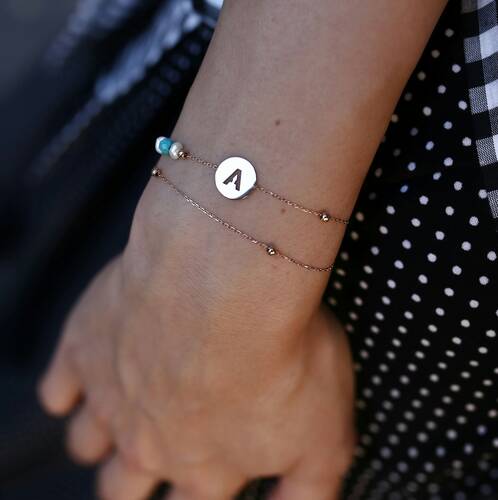 By Golden House - Çift Dolama Harf Bileklik