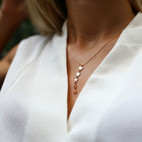 By Golden House - Çoklu Yıldız Kolye By Golden House - Çoklu Yıldız Kolye