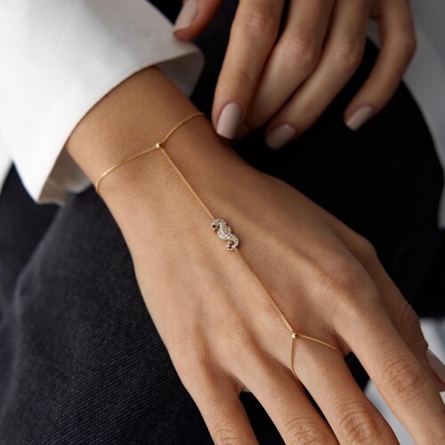 By Golden House - Denizatı Şahmeran By Golden House - Denizatı Şahmeran