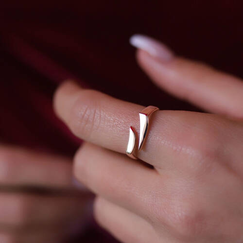 By Golden House - Dikdörtgen Dizayn Yüzük