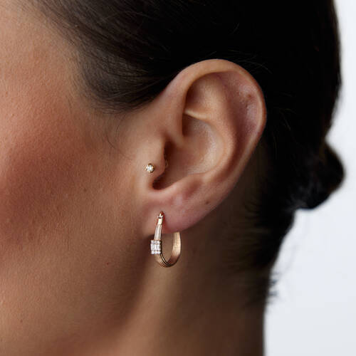 By Golden House - Dome Baget Pırlanta Küpe