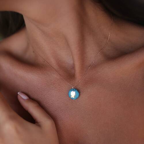 By Golden House - Figürlü Firuze Kolye