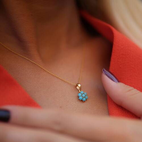 By Golden House - Firuze Taşlı Çiçek Kolye