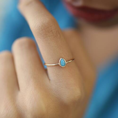 By Golden House - Firuze Taşlı Damla Yüzük (1)