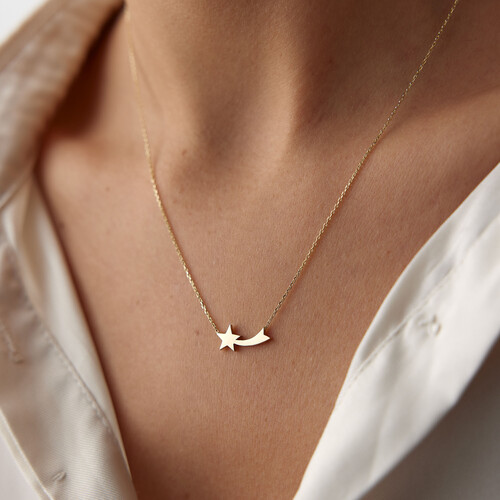 By Golden House - Halley Kuyruklu Yıldız Kolye By Golden House - Halley Kuyruklu Yıldız Kolye