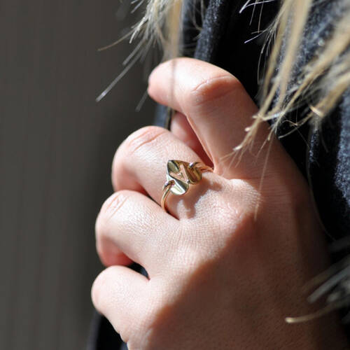 By Golden House - Harf Kalp Yüzük (1)