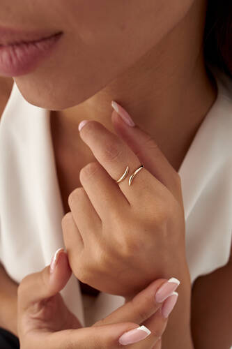 By Golden House - Asimetrik Tasarım Yüzük