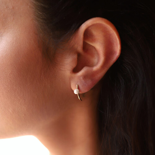 By Golden House - İncili Lades Küpe