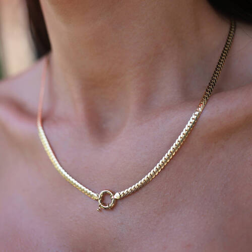 By Golden House - Junior Piton Kolye