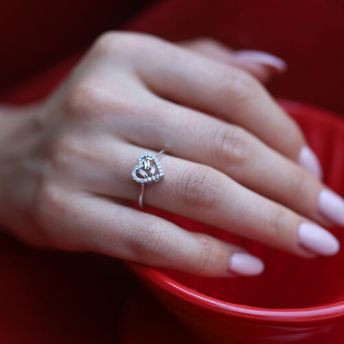 By Golden House - Kalp Baget Pırlanta Yüzük By Golden House - Kalp Baget Pırlanta Yüzük