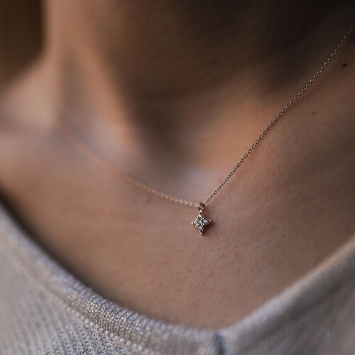 By Golden House - Karo Taşlı Kolye