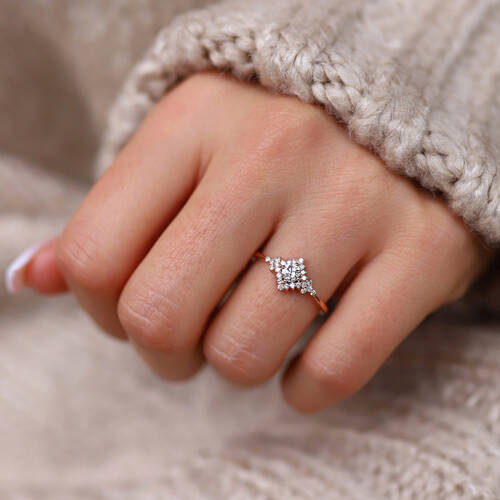 By Golden House - Karolin Pırlanta Yüzük