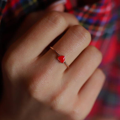 By Golden House - Kırmızı Mineli Kalp Yüzük