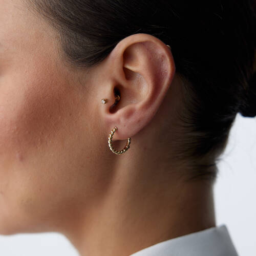 By Golden House - Klasik Burgu Küpe By Golden House - Klasik Burgu Küpe