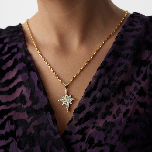 By Golden House - Kuzey Yıldızı Ataç Kolye By Golden House - Kuzey Yıldızı Ataç Kolye