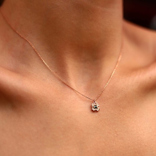 By Golden House - Labirent Kolye