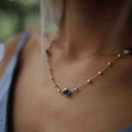 By Golden House - Lazer Toplu Camgöz Kolye