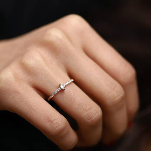 By Golden House - Markiz Pırlanta Yarım Tur Yüzük (1)