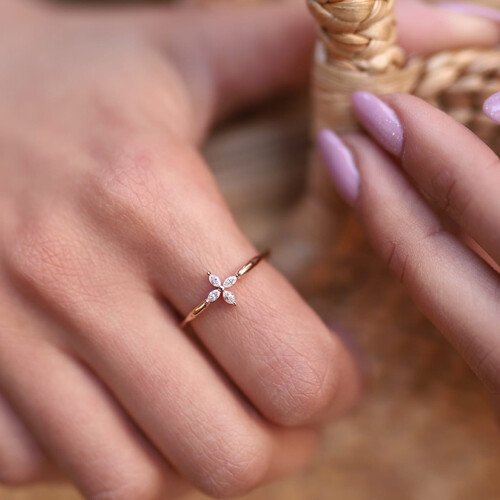 By Golden House - Markiz Pırlanta Yonca Yüzük By Golden House - Markiz Pırlanta Yonca Yüzük