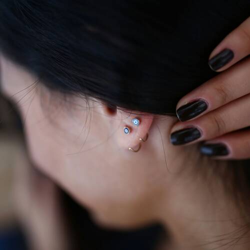 By Golden House - Mine Gözlü C Küpe (1)