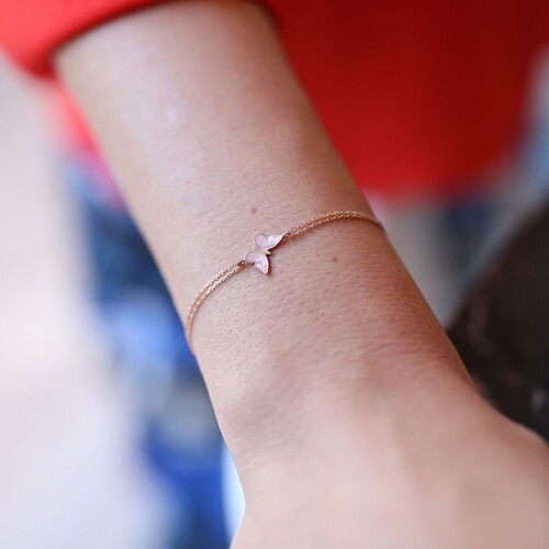 By Golden House - Mineli Kelebek Bileklik By Golden House - Mineli Kelebek Bileklik