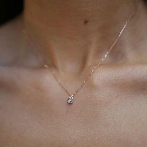 By Golden House - Mini Baget Pırlanta Kolye