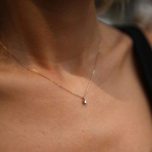 By Golden House - Mini Damla Elmas Kolye