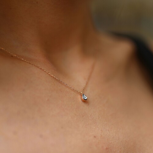 By Golden House - Mini Damla Elmas Kolye (1)