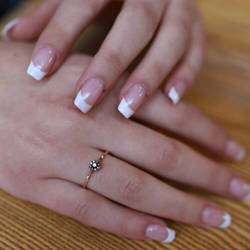 By Golden House - Mini Pırlanta Gül Yüzük (1)