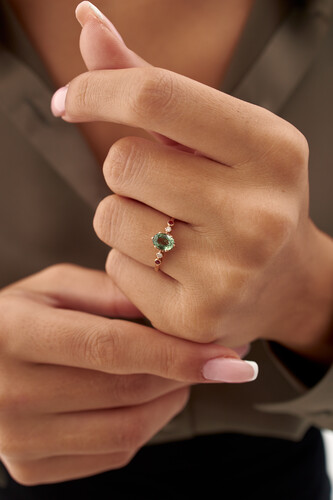 By Golden House - Moon Safir Pırlanta Yüzük By Golden House - Moon Safir Pırlanta Yüzük