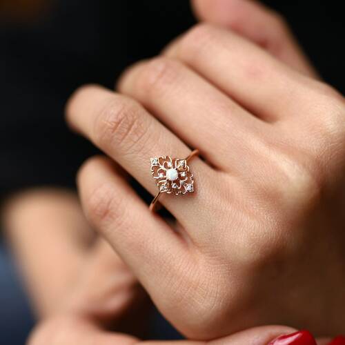 By Golden House - Opal Taşlı Art Deco Motif Yüzük By Golden House - Opal Taşlı Art Deco Motif Yüzük